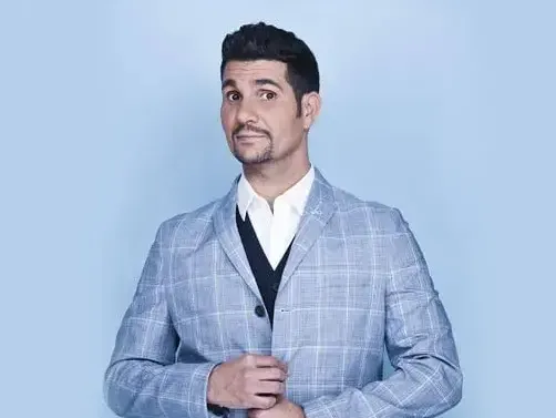 שלומי קוריאט במופע סטנדאפ