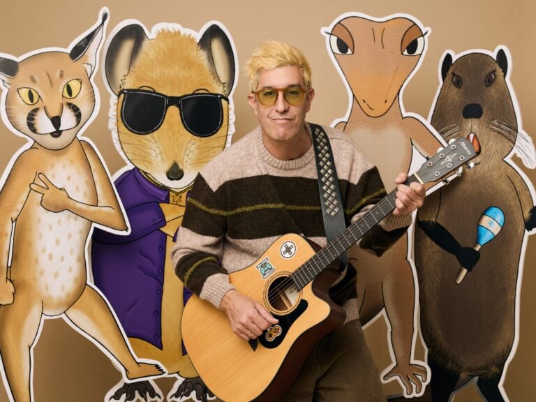 אגדה חיה - שחר אבן צור