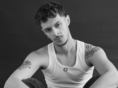 ילד - עומר יפת